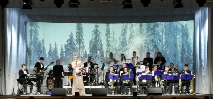 Winterwunderland mit der Querfurt Big Band | 8.12.2024 um 16 Uhr | Kulturhaus Obhausen